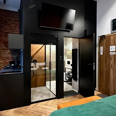 Apartament 16 By Hidden Garden Łódź