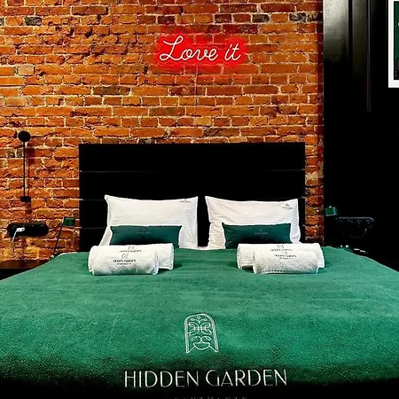 Apartment Apartament 16 By Hidden Garden